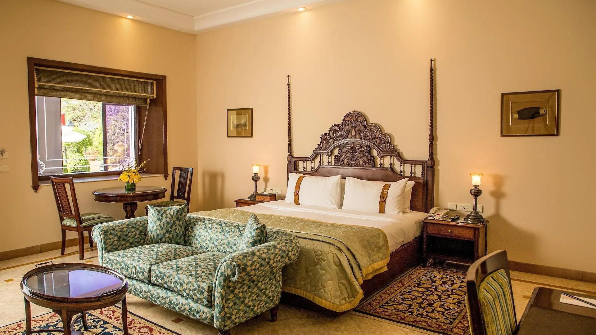 ***** Hotel The Lalit Laxmi Vilas Palace Udaipur India